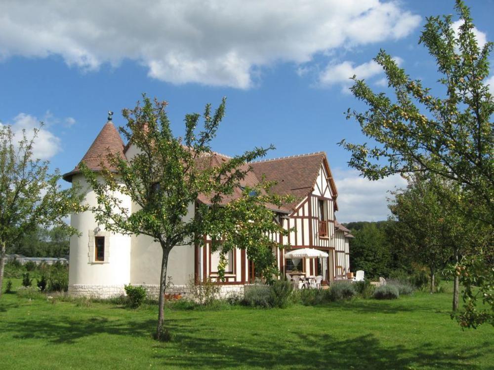 Le Mont D'Auge Bed and Breakfast Canapville  Buitenkant foto