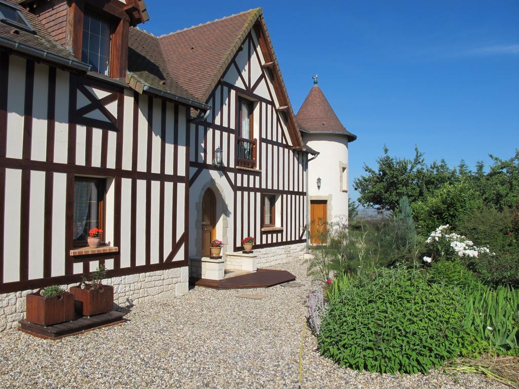 Le Mont D'Auge Bed and Breakfast Canapville  Buitenkant foto
