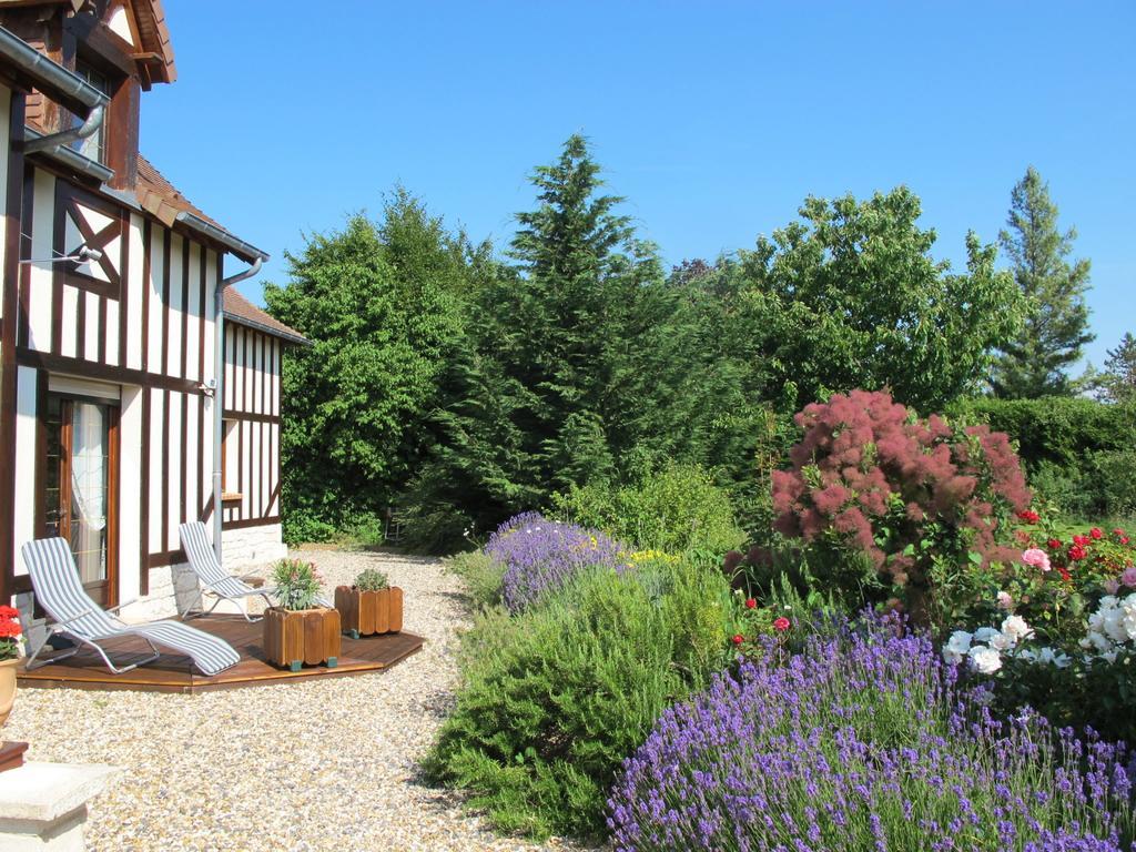 Le Mont D'Auge Bed and Breakfast Canapville  Buitenkant foto